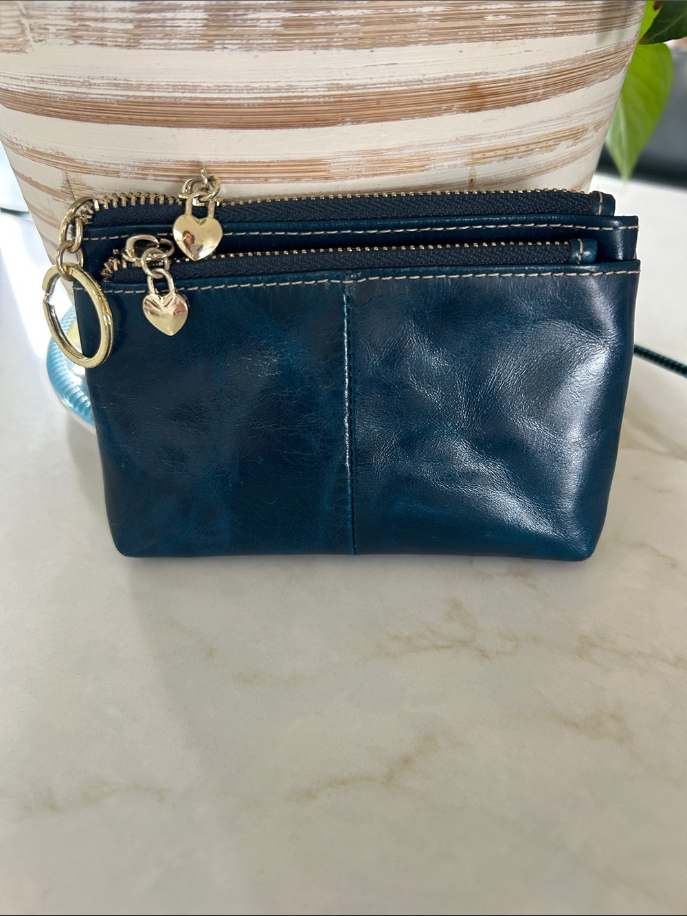 MDBM UK Limoges Prussian Blue Leather Zip‎ Keychain Wallet NWOT